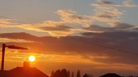 BBC Weather Watcher Em Sunrise over Oxford