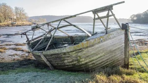 Ray Hobbs Llangwm boat