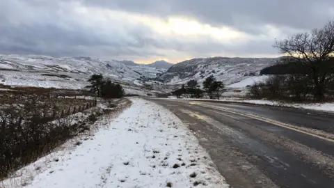 Snow on the A4212 near Bala, Gwynedd