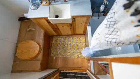 BBC/Nick Hartley The bathroom in the tiny home