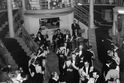 Getty Images Cafe de Paris in 1933