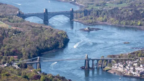 Anglesey Shop hit by bridge closure demands financial help