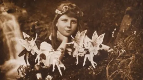 Moore Allen & Innocent Cottingley Fairies