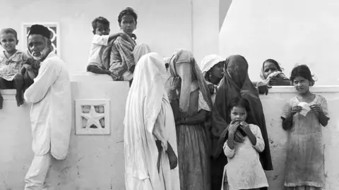 Getty Images PAKISTAN - JANUARY 01: After the partition of India and Pakistan in 1947, the muslim refugees from India live in Pakistan in terrible conditions.