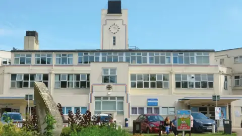 East Kent Hospitals Kent and Canterbury Hospital