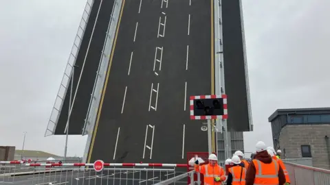 Chris Goreham/BBC Herring Bridge span opening