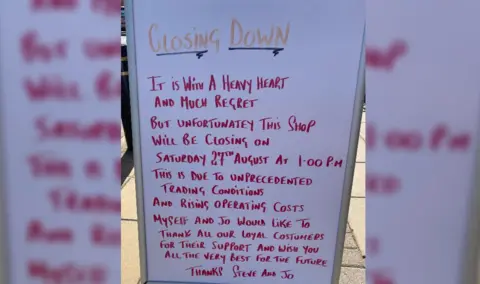 The sign informing customers of the closure