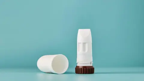 Alamy An inhaler similar to the one used in the budesonide trial