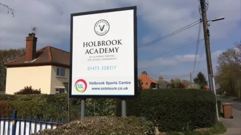 Holbrooke Academy sign