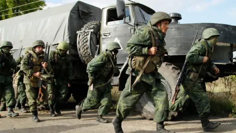 EPA Pro-Russian separatists near Petrovske, eastern Ukraine, 3 Oct 16