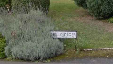 Google Delly Close, Witney