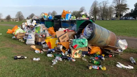 Friends of The Downs and Avon Gorge Rubbish on The Downs