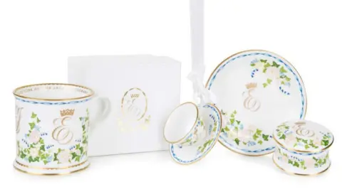 Royal Collection Trust Commemorative china for the wedding