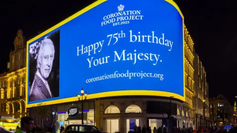 Ben Stevens Piccadilly Circus lights