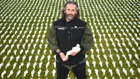 PA Rob Heard unveils his Shrouds of the Somme installation