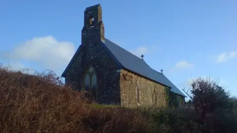  Deborah Tilley/Geograph St Madoc's