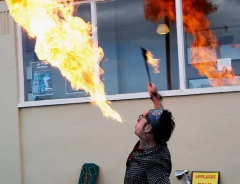 Robert Slassor Photography Fire-eater