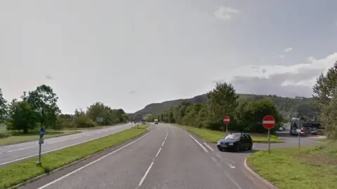 Google The A590 junction