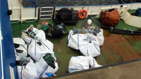 SWT Summer Isles rubbish