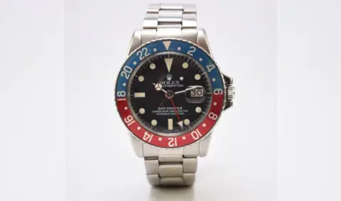  Halls Fine Art  Rolex GMT Master wristwatch