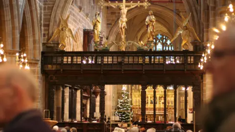 BBC Rood screen, Wakefield Cathedral