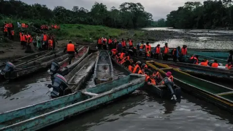 Getty Images Migrants in boats