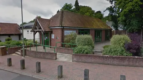 Google Lyndhurst Library