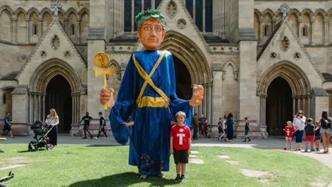 Emma Collins Photography Alban Pilgrimage