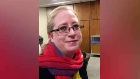 Lynda Ross Lynda Ross