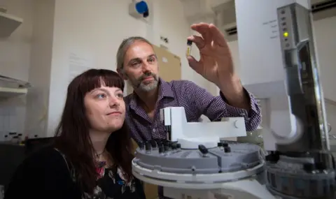 Stuart Hay/ANU ANU researchers