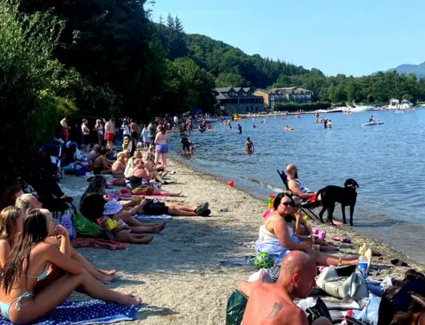 Crowds at Luss