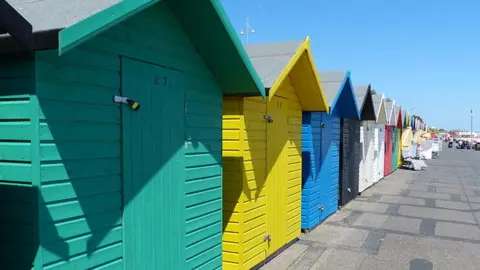 Mat Fascione/Geograph.org Beach huts along Jubilee Parade, Lowestoft