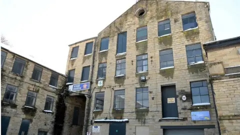 LDRS Walk Mills in Keighley