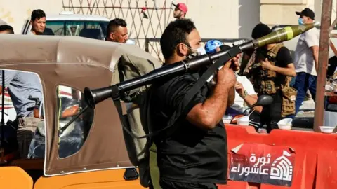 Peace Brigades fighter in Baghdad (30/08/22)