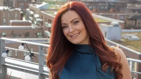 @willow.design.studio Clare Muscutt