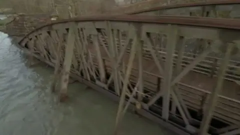 Damaged bridge between Keswick and Threlkeld