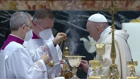 Pope Francis celebrates Mass on Easter Sunday