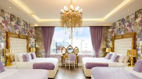 Signature Living Hotel