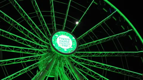 Tourism Ireland Centennial Wheel at Navy Pier, Chicago