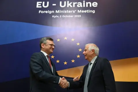 EPA-EFE/REX/Shutterstock Ukrainian Foreign Minister Dmytro Kuleba (left) and EU top diplomat Josep Barrell in Kyiv, Ukraine. Photo: 2 October 2023