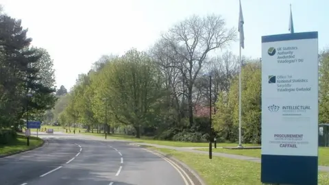 Jaggery/Geograph ONS Newport entrance
