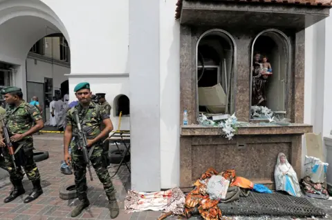 Reuters St Anthony's Shrine, Kochchikade, Colombo