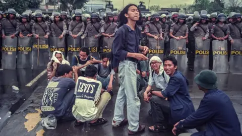 BBC/ Jonathan Head Student protesters at Trisakti University in May 1998