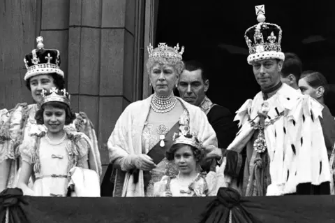 CORBIS/Getty Images The British royal family greet their subjects from the balcony of Buckingham Palace on the day of George VI's coronation