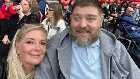 Family photo Nikki and Nick Copson