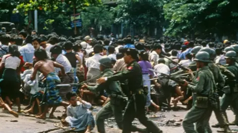 Science Photo Library Military crackdown in Yangon 1988