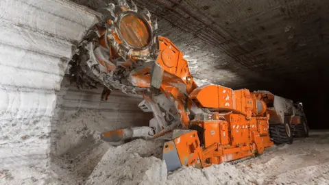 Brian Pieters Cutter in mine