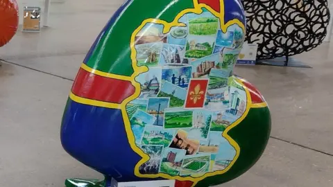 St Barnabas Hospice Jem Dunn's sculpture