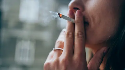 Researchers seek pregnant smokers in Walsall for study