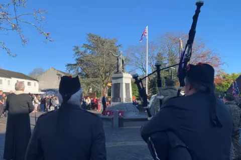 Veterans took part in a Remembrance service in Milngavie